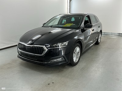 Ayvens Carmarket den SKODA Octavia satın al