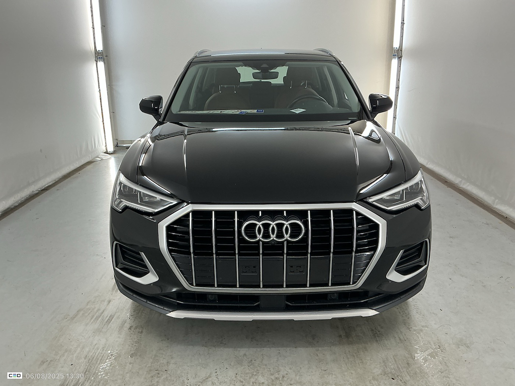 Audi Q3 1.5 35 TFSI S TR ADVANCED BUSINESS ED