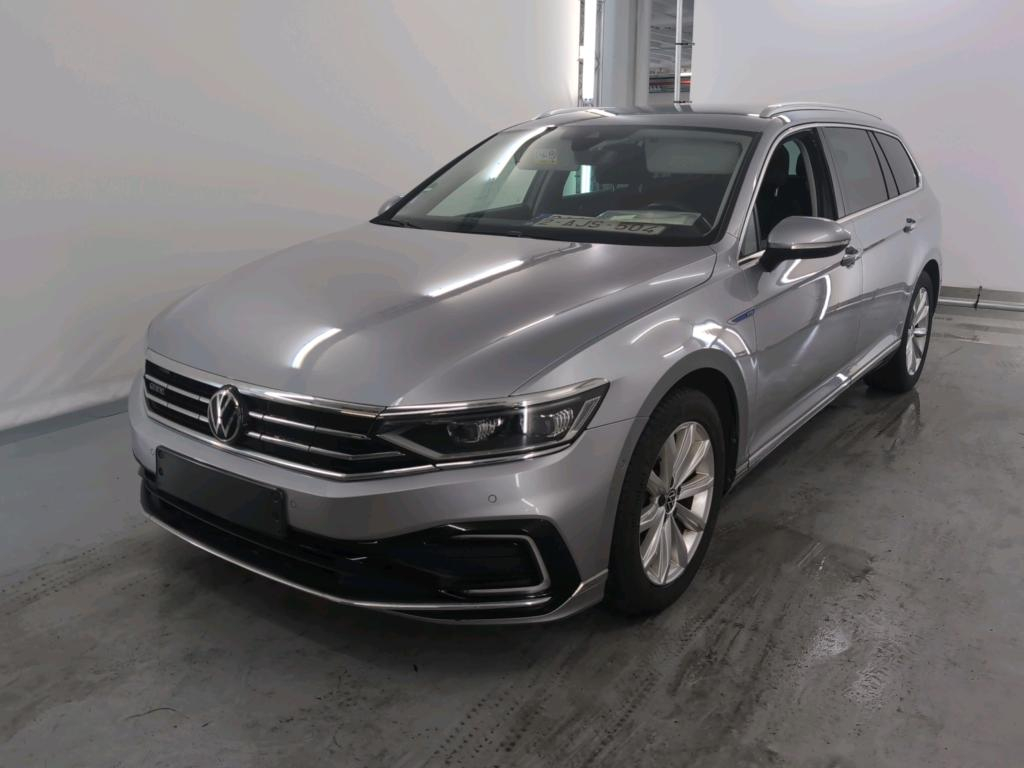 Volkswagen Passat VARIANT 1.4 TSI MSQ VARIANT GTE BUSINESS