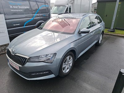 Comprar SKODA SUPERB COMBI no Ayvens Carmarket