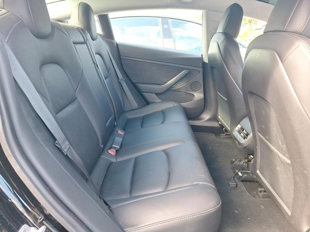 Foto 6 van Tesla Model 3