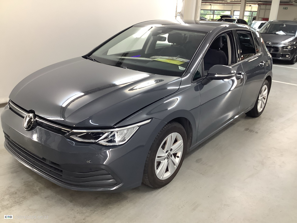 Volkswagen Golf VIII 1.5 E-TSI 110KW LIFE DSG