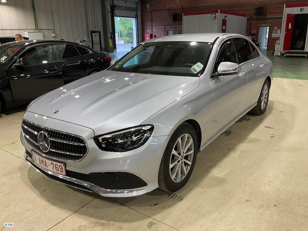 Mercedes-Benz E -CLASS BRLIN 1.6  200 D BUSINSS SOLUTION AUTO