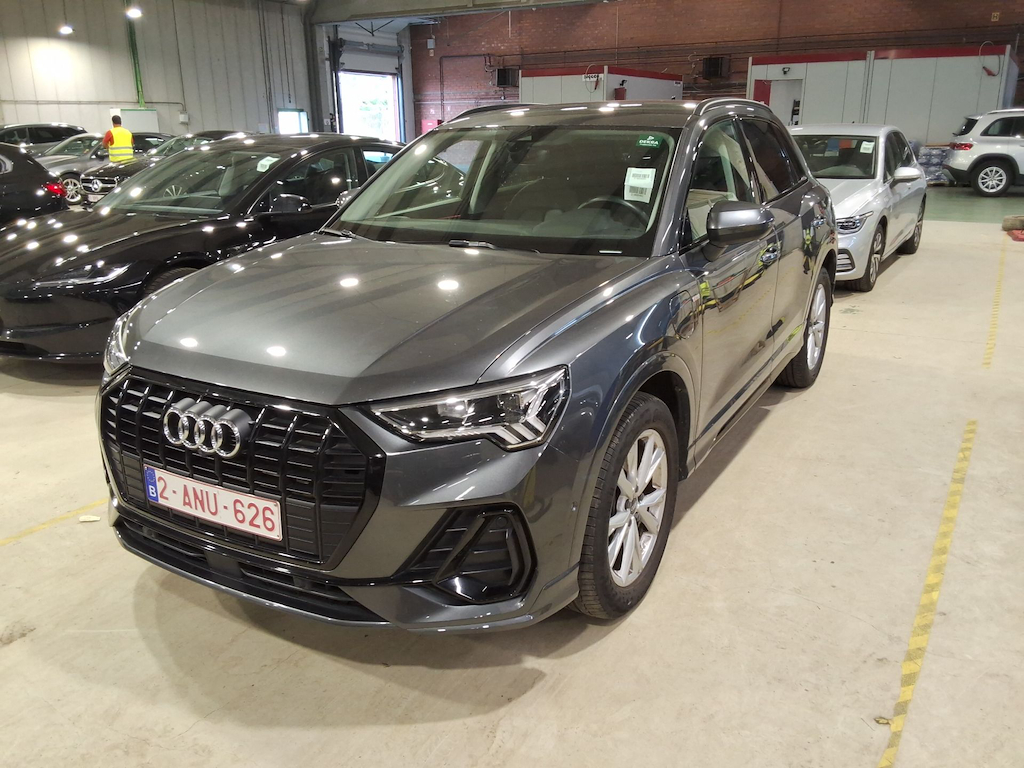 Audi Q3 1.4 45 TFSI E S TRONIC S LINE