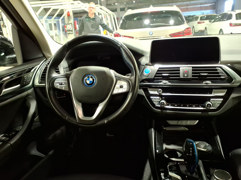 Foto 7 van BMW ix3