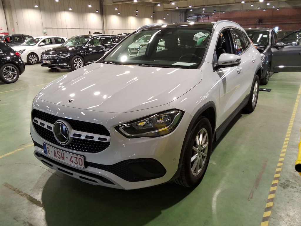 Mercedes-Benz GLA CLASS DIESEL (H247) 200 d Business Solution