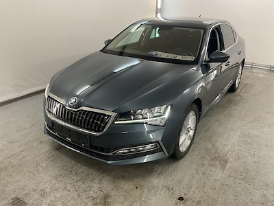 Achetez SKODA Superb sur Ayvens Carmarket