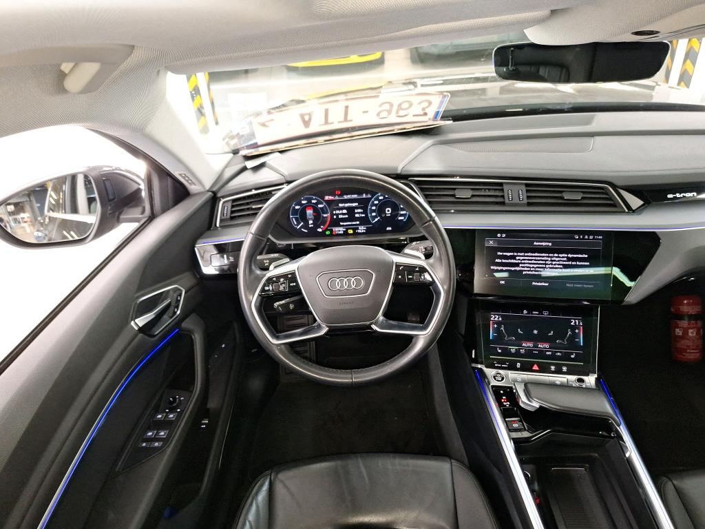 Foto 8 van Audi e-tron