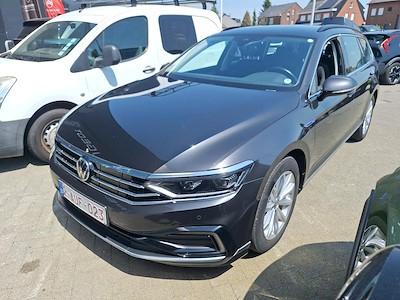 Osta [Merkki] [Malli] osoitteesta Ayvens Carmarket