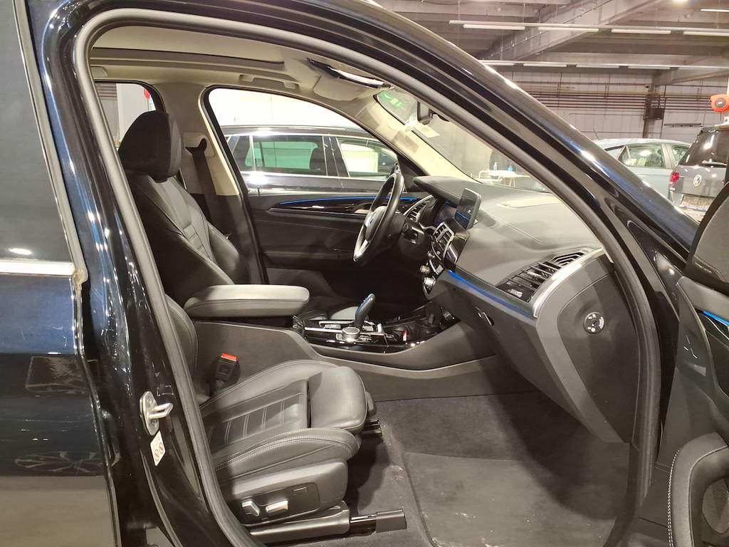 Foto 8 van BMW ix3