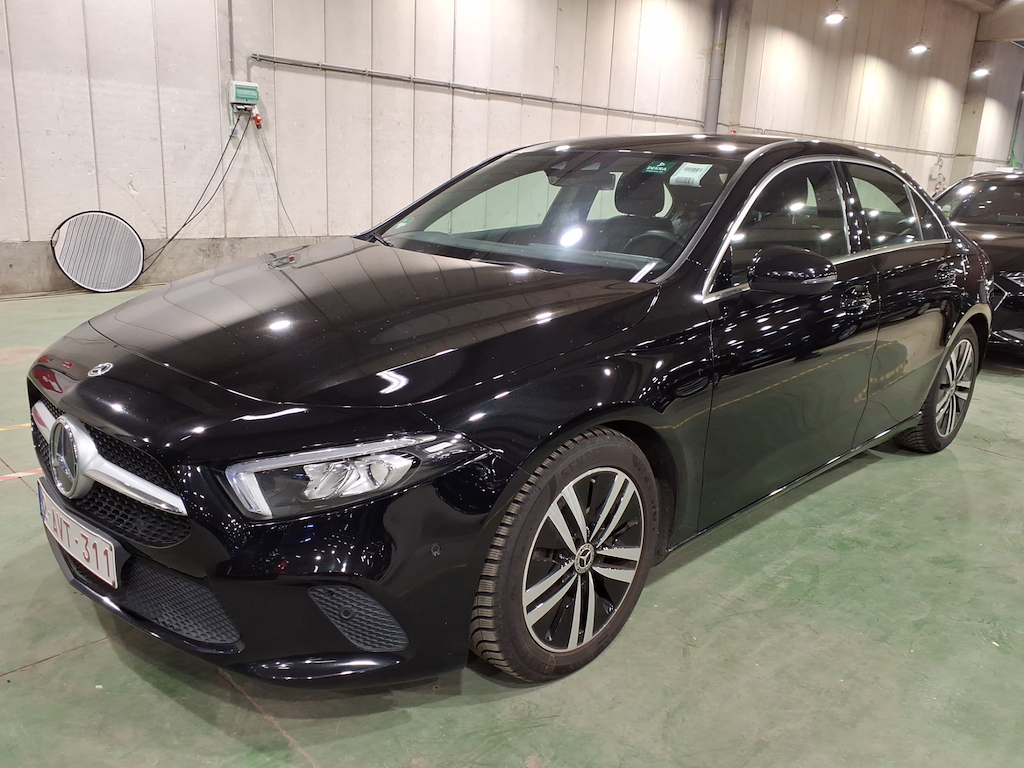Mercedes-Benz A -CLSS 2.0  180 D BUSINESS LINE DCT