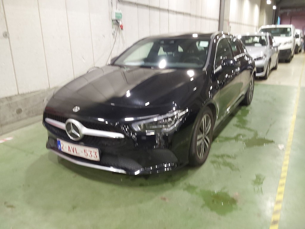 Mercedes-Benz CLA SS  SHOOTING BREAK (X118  180 Business Solution