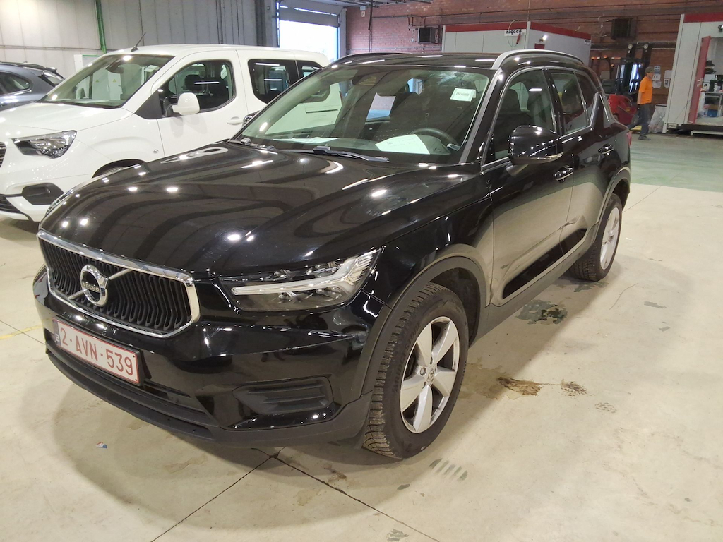 Volvo XC40 1.5 T2 GEARTRONIC MOMENTUM CORE