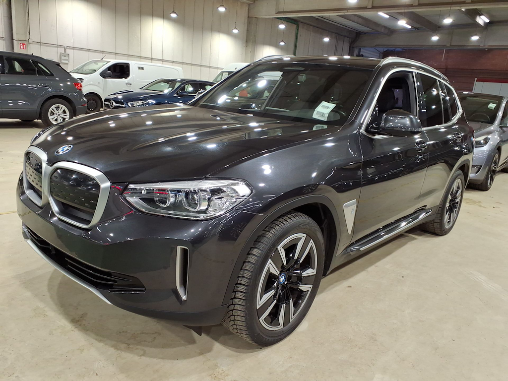Foto 2 van BMW ix3