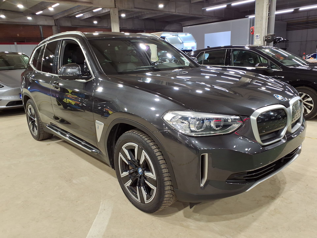 Foto 9 van BMW ix3