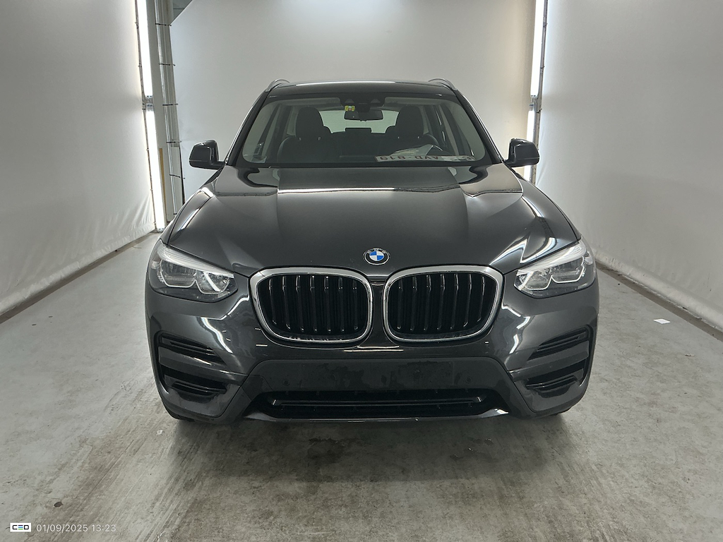 BMW X3 2.0 XDRIVE30E (135KW) AUTO Business Pack Plus Drive Assist