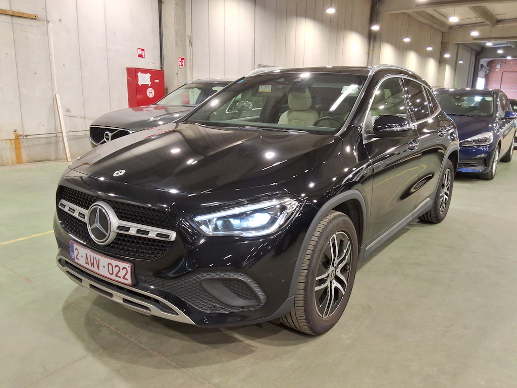 Mercedes-Benz E GLA 1.3 GLA 250  DCT BUSINSS SOLUTION