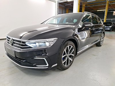 Kaufe VOLKSWAGEN PASSAT VARIANT bei Ayvens Carmarket