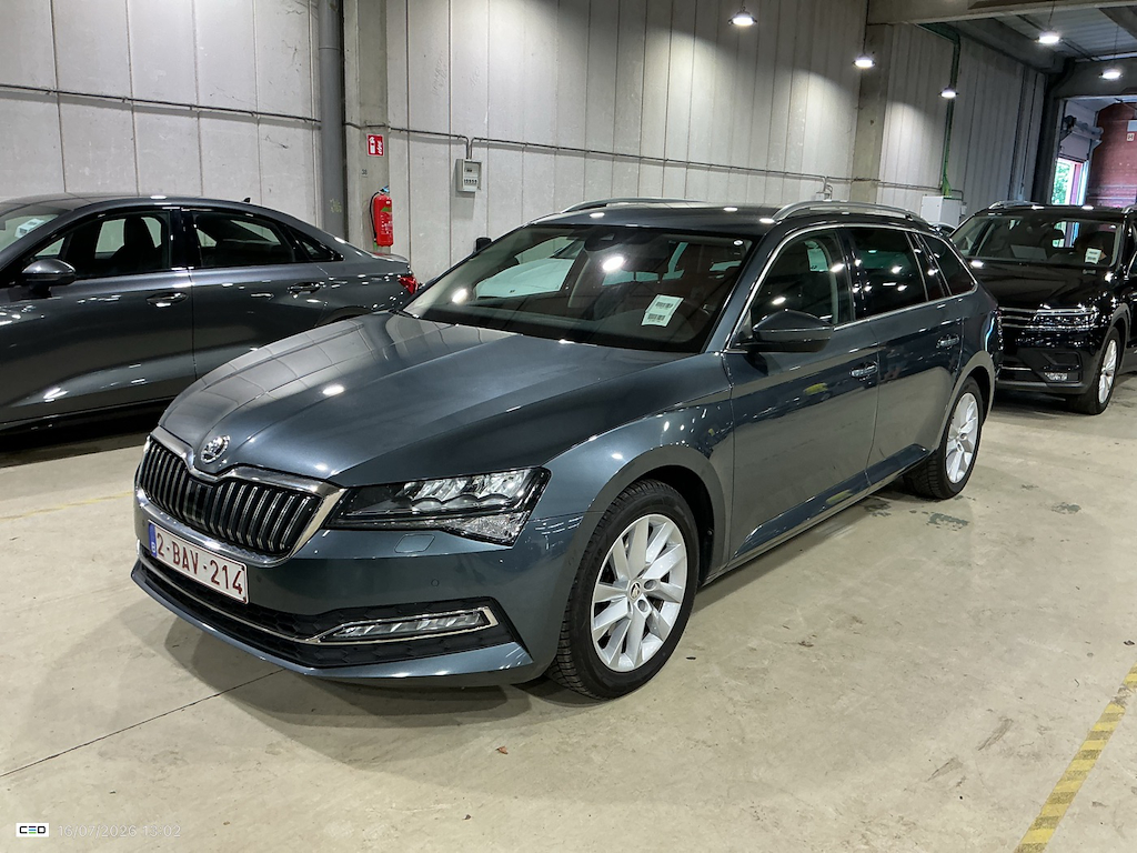 Skoda Superb 2.0 CRTDI 90KW DSG7 CLEVER+