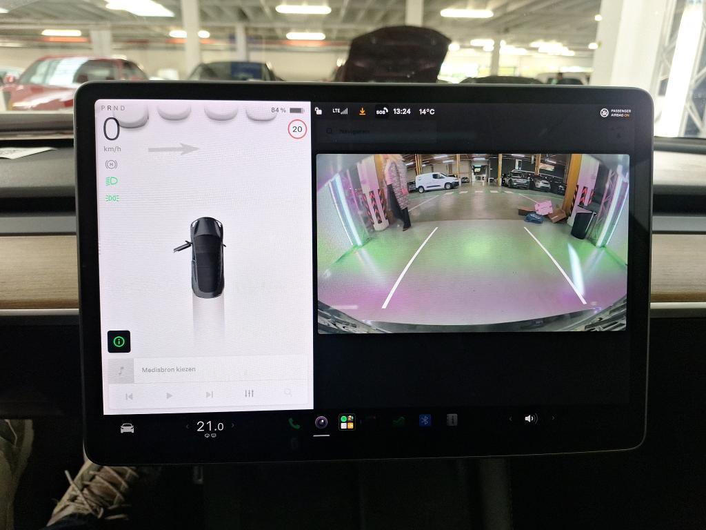 Foto 15 van Tesla Model 3