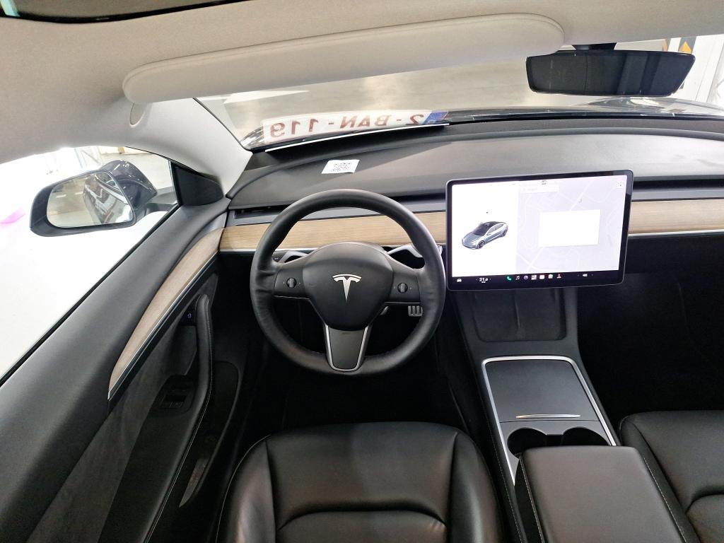Foto 9 van Tesla Model 3