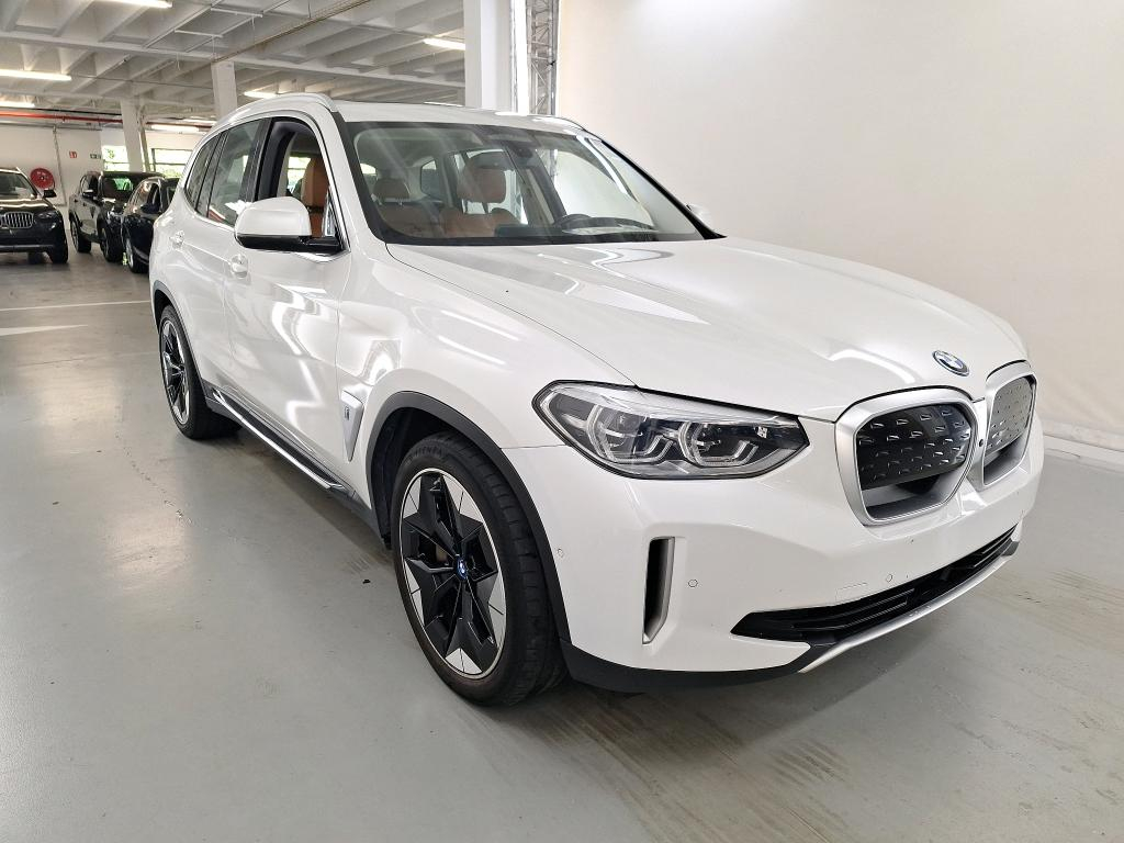 Foto 2 van BMW ix3