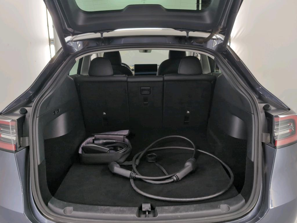 Foto 6 van Tesla Model Y