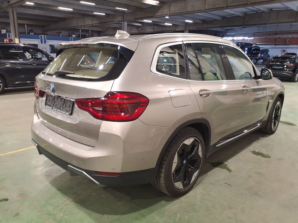 Foto 5 van BMW ix3