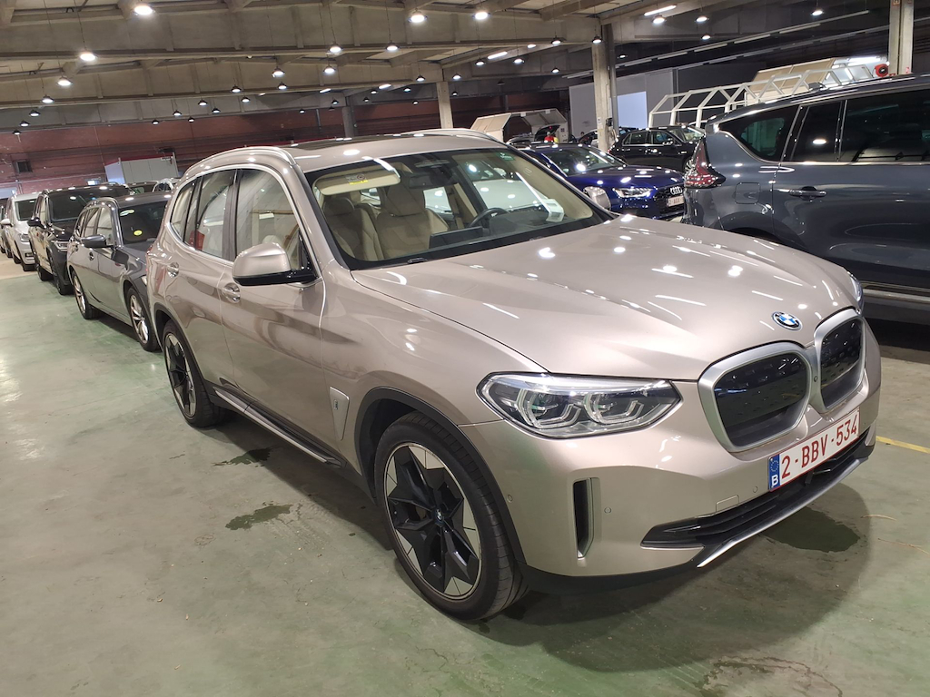 Foto 9 van BMW ix3