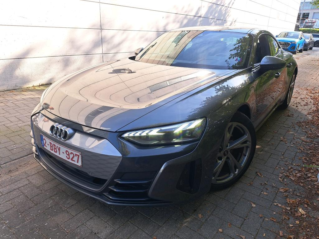 Foto 2 van Audi e-tron GT