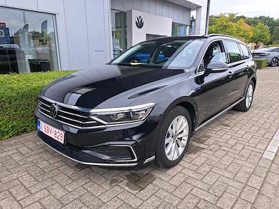 VOLKSWAGEN PASSAT VARIANT GTE - 2020 2019 — авто из Европы под ключ