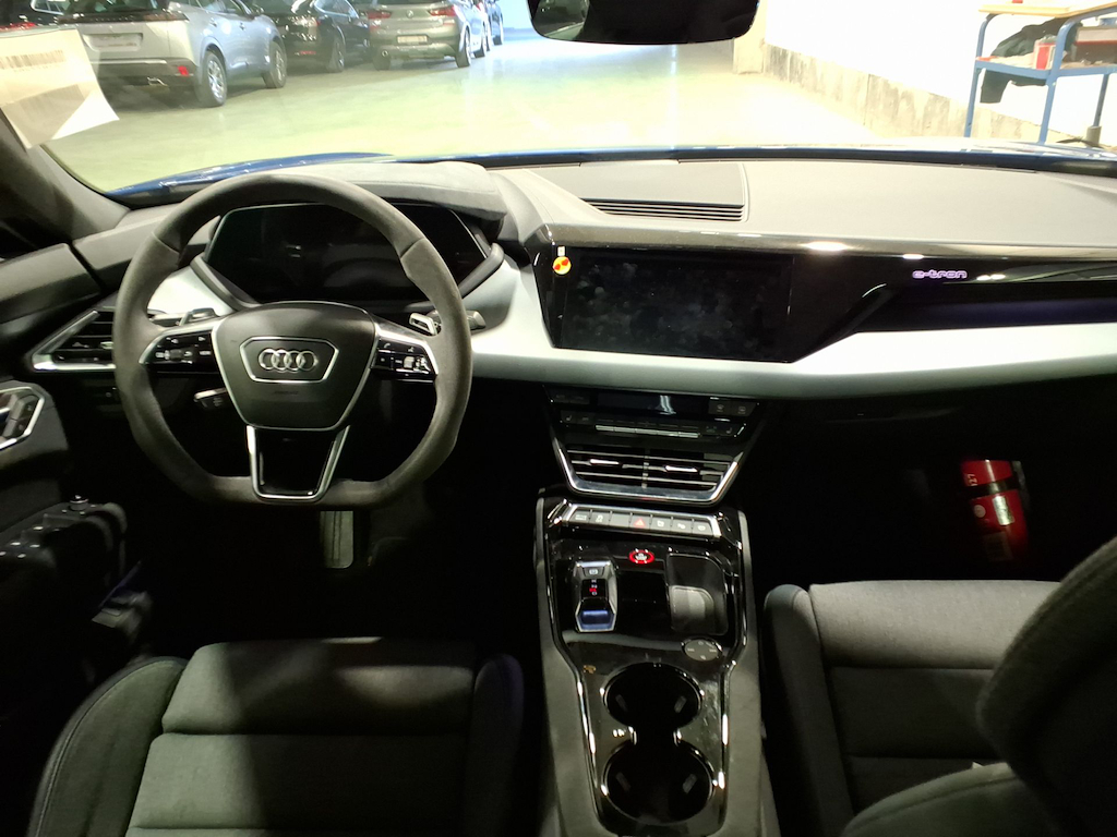 Foto 7 van Audi e-tron GT