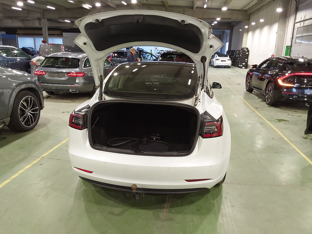 Foto 4 van Tesla Model 3