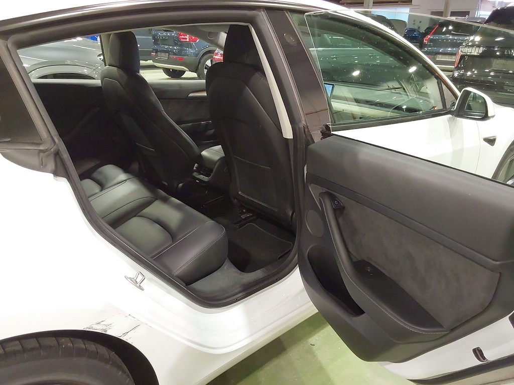 Foto 5 van Tesla Model 3