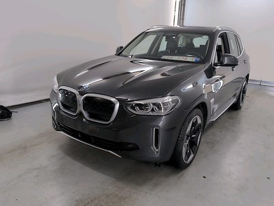 61. BMW IX3 80KWH AUTO