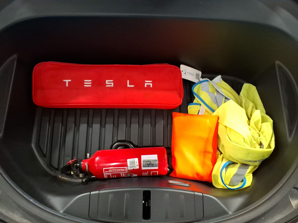 Foto 11 van Tesla Model 3