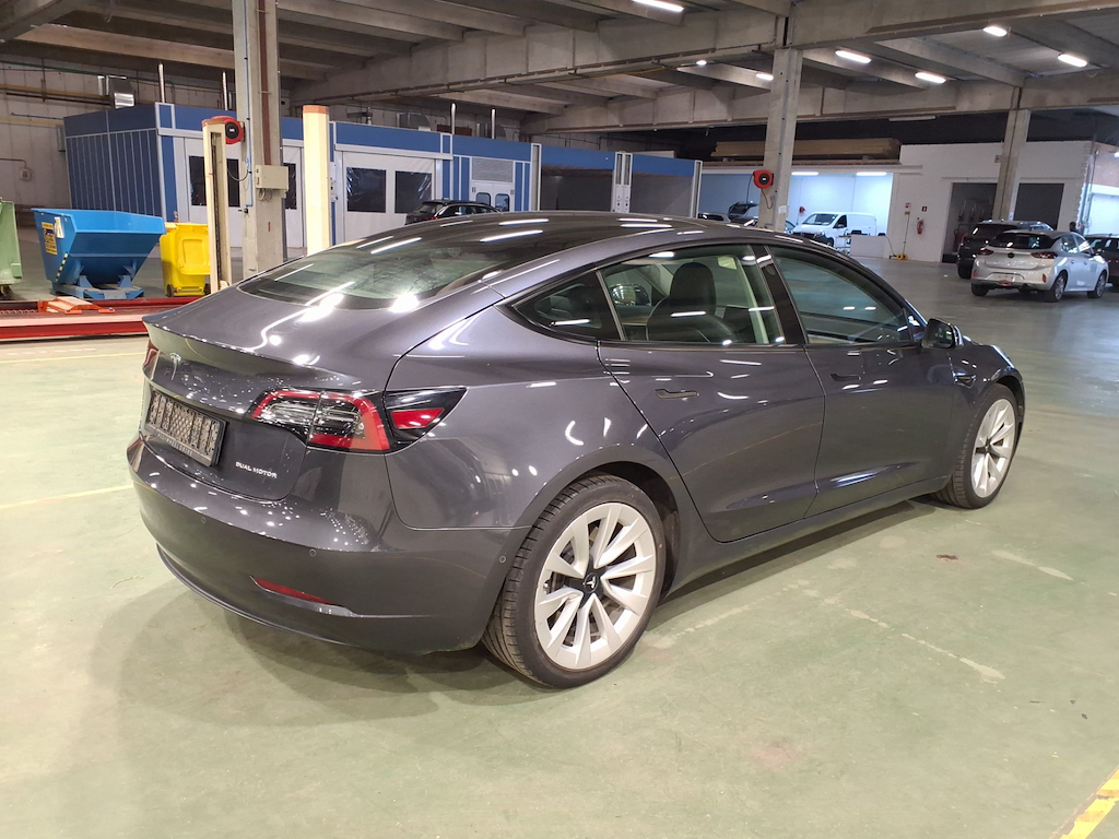 Foto 4 van Tesla Model 3