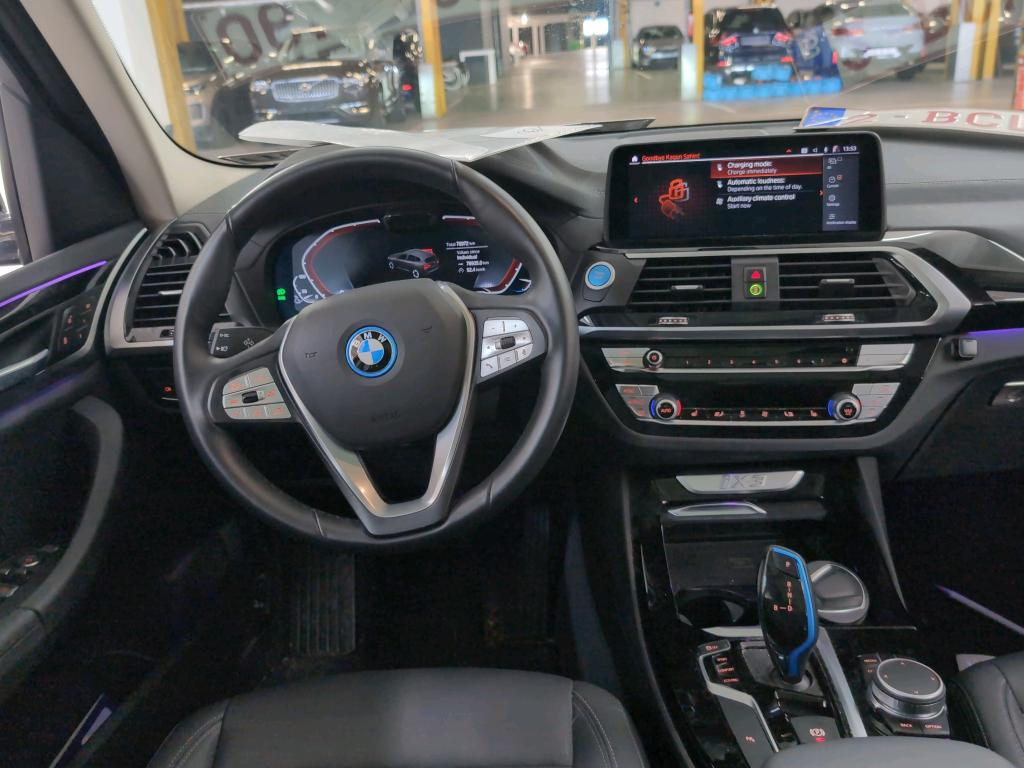 Foto 9 van BMW ix3