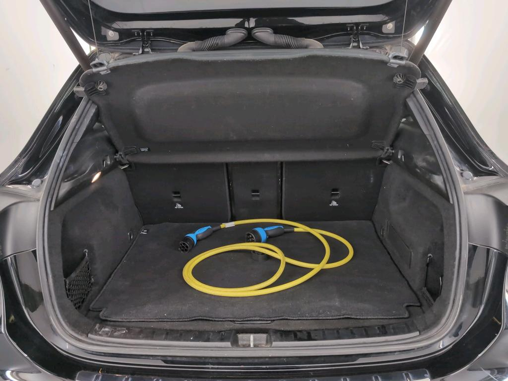 Foto 7 van Mercedes EQA