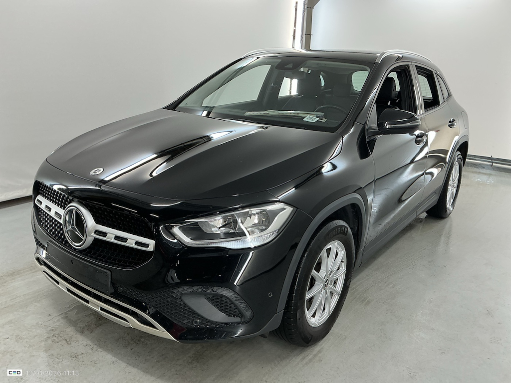 Mercedes-Benz GLA 2.0  180 D DCT BUSINESS SOLUTION ESS