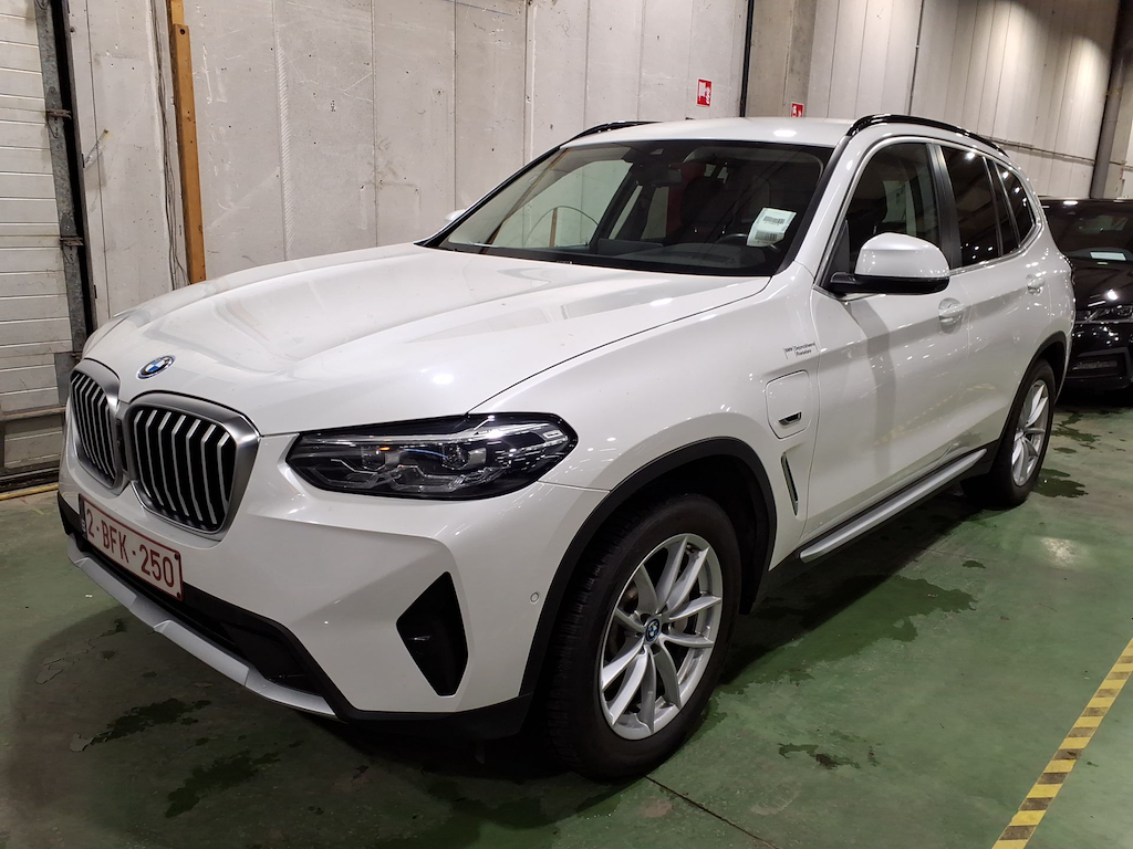 BMW X3 2.0 XDRIVE30E (135KW) AUTO
