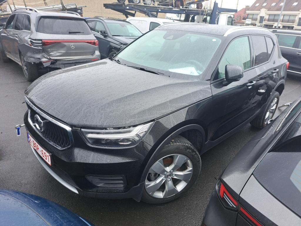 Volvo XC40 1.5 T2 MOMENTUM PRO AUTO