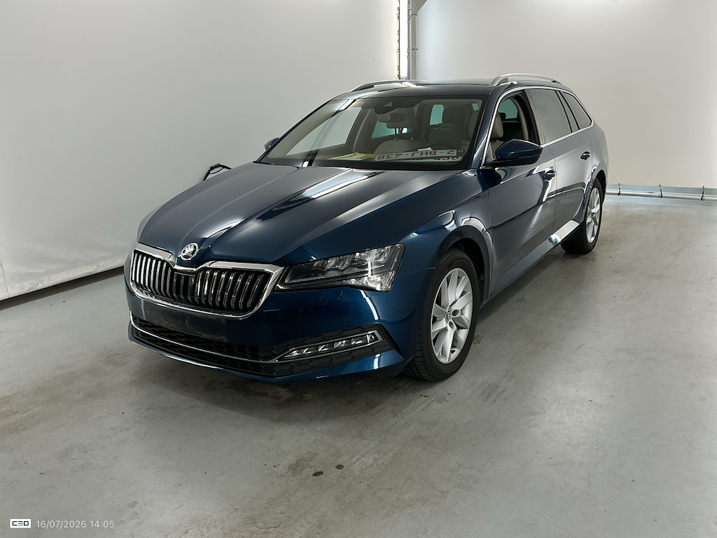 Skoda Superb COMBI 2.0 CRTDI 90KW DSG7 CLEVER+