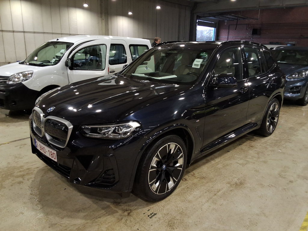 BMW iX3 80KWH AUTO