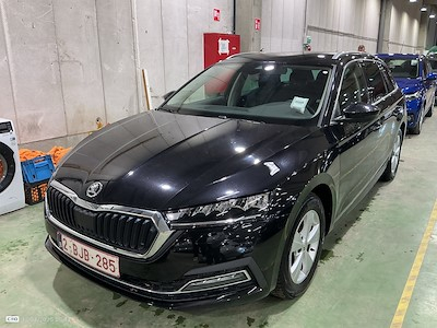 Kjøp SKODA OCTAVIA COMBI hos Ayvens Carmarket