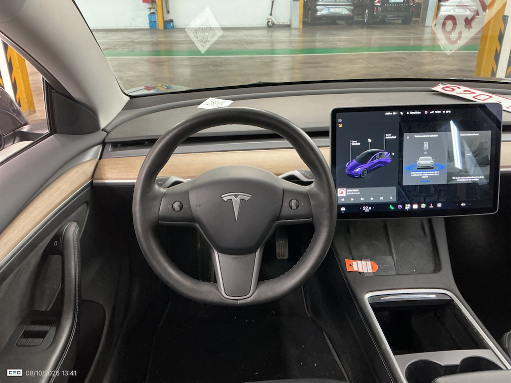 Foto 15 van Tesla Model 3