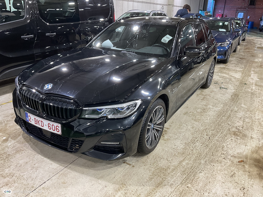 BMW 3 Series TOURING 2.0 320E TOURING