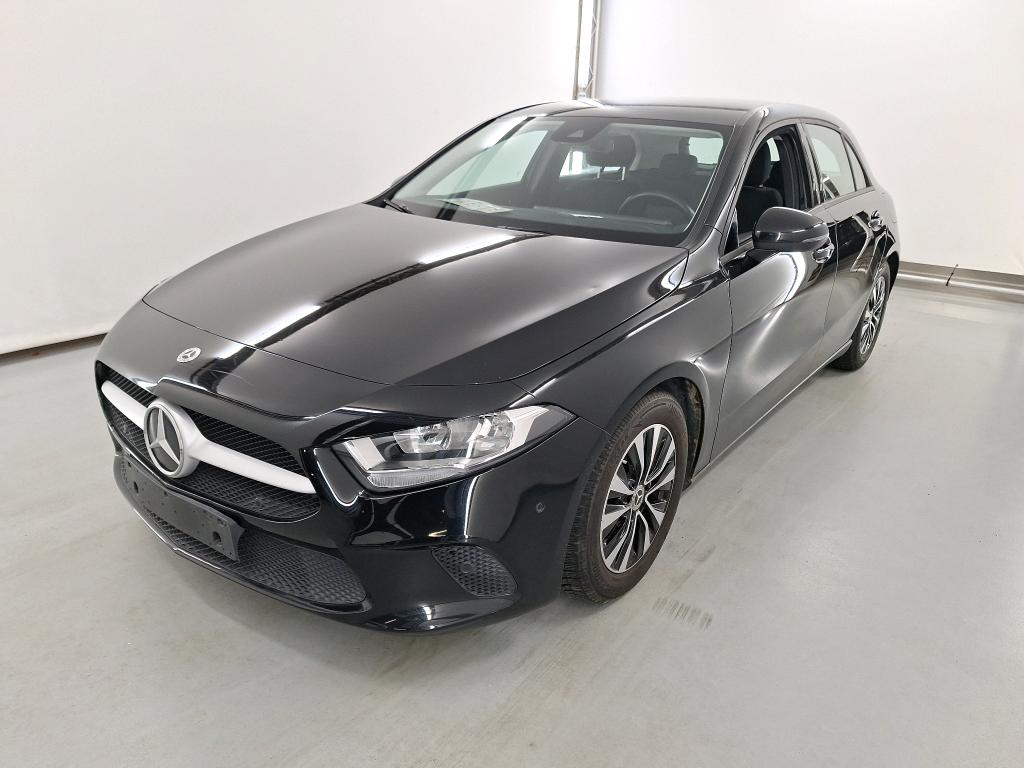 Mercedes-Benz A CLSS  (W177)  180 Business Solution