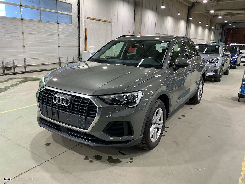 Audi Q3 1.4 45 TFSI E S TRONIC
