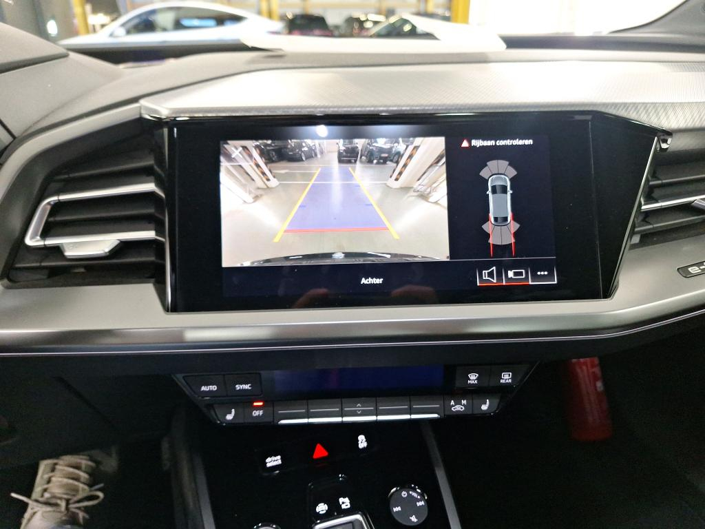 Foto 16 van Audi Q4 Sportback e-tron